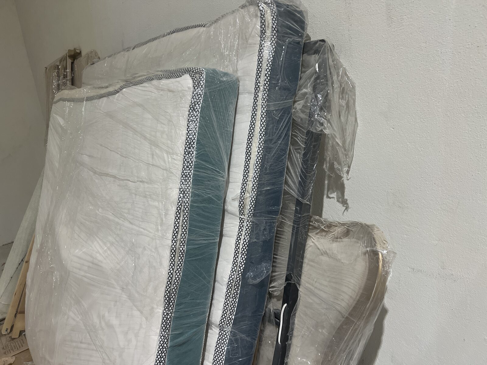Riyadh, Household Items, SAR 750,  2 King Size Mattress Set