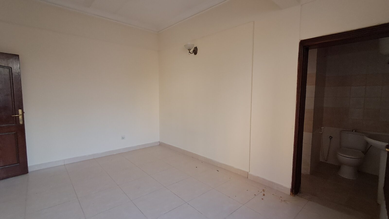 Hoora, Apartments, Flats, Houses & Villas, BHD 190/month,  2 BR,  Flat For Rent In Hoora Without Electricity