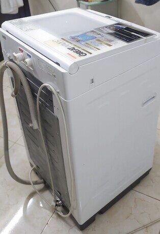 Al Sharafeyah, Electronics, SAR 1100,  Toshiba Full Automatic Washing Machine (Great Wave)  7 Kg Very Less Used