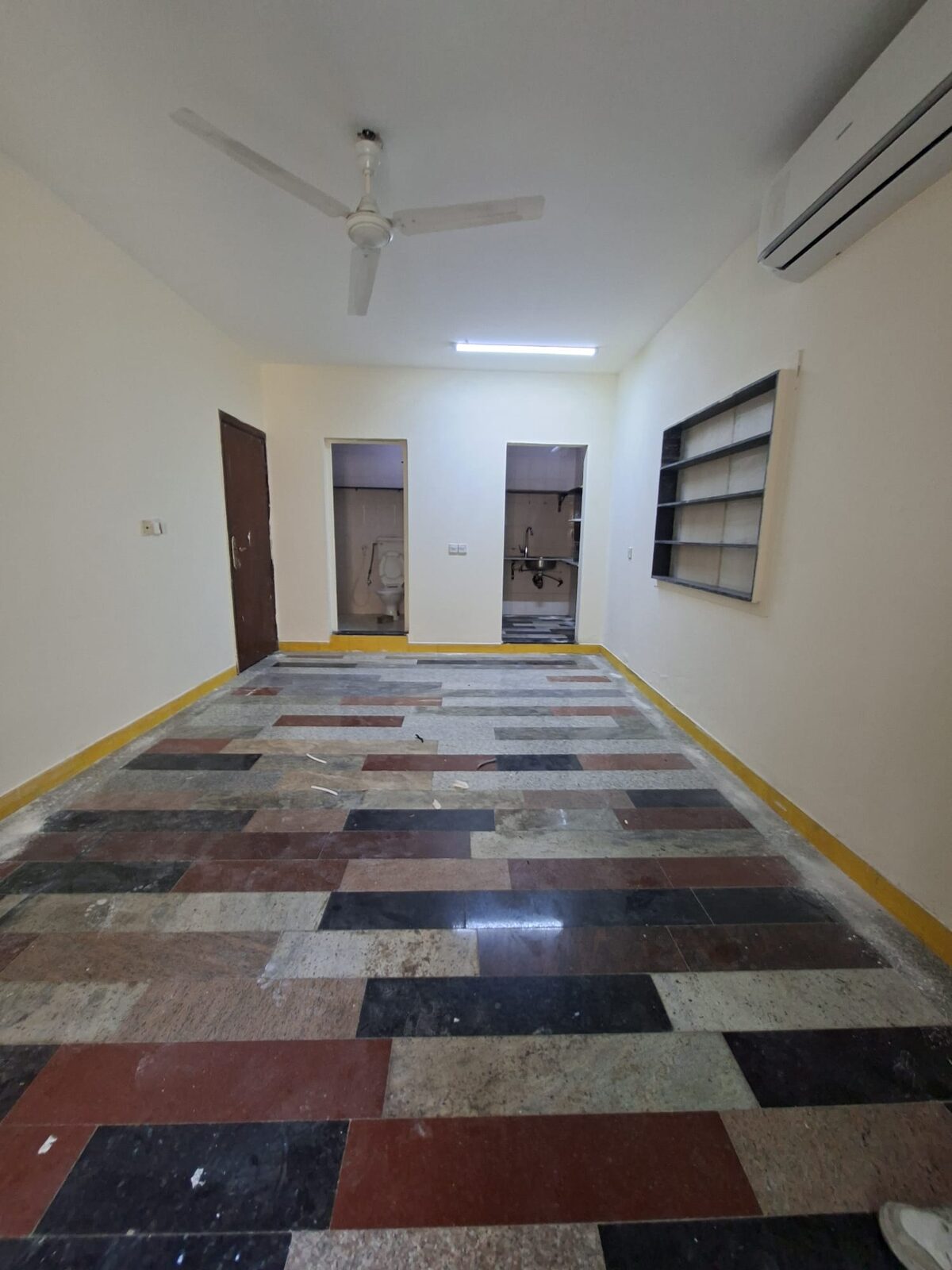Ras Rumman, Apartments, Flats, Houses & Villas, BHD 130/month,  Semi Furnished Specious Studio Flat For Rent In Ras Rumman ( All Inclusive Ewa)
