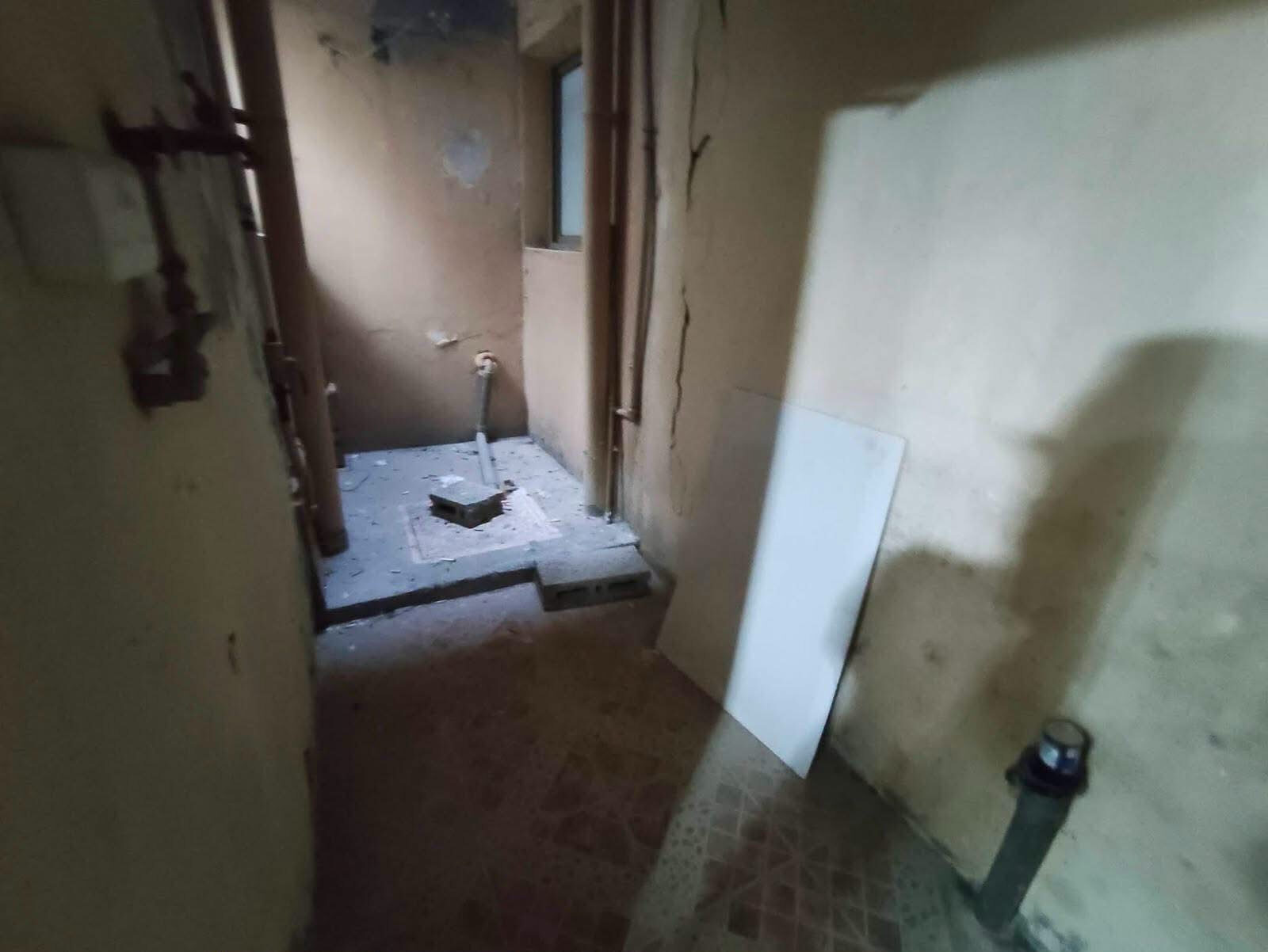 Adliya, Apartments, Flats, Houses & Villas, BHD 270/month,  2 BR,  Adliya:- Groundfloor 2Bhk  Unfurnished Flat On Rent.   Bd 270/- With Unlimited Ewa.