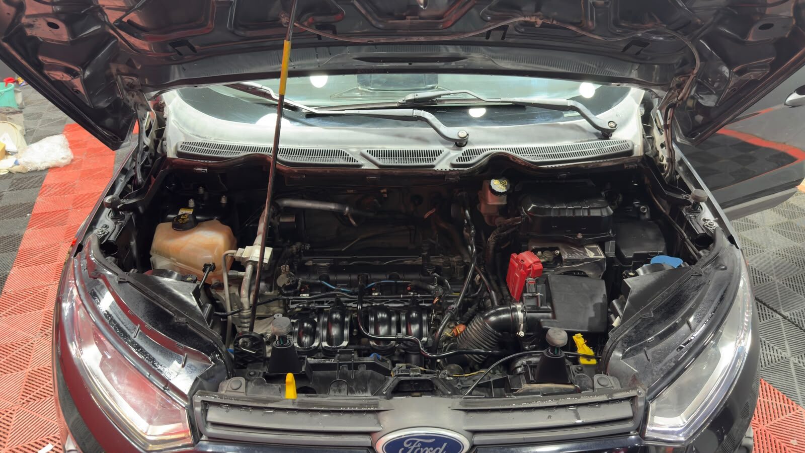 Khobar, Vehicles, Cars & Trucks , SAR 23,  Ford Ecosport,  2016,  Automatic,  165 KM,  Car Is Very Good Condition