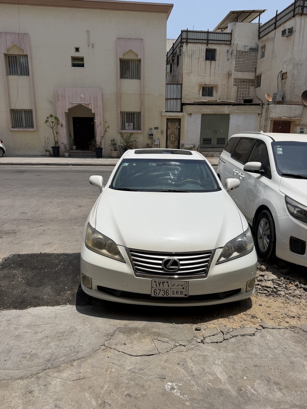 Khobar, Vehicles, Cars & Trucks , SAR 38000,  LEXUS ES350,  2010,  Automatic,  203000 KM,  Lexus  ES350