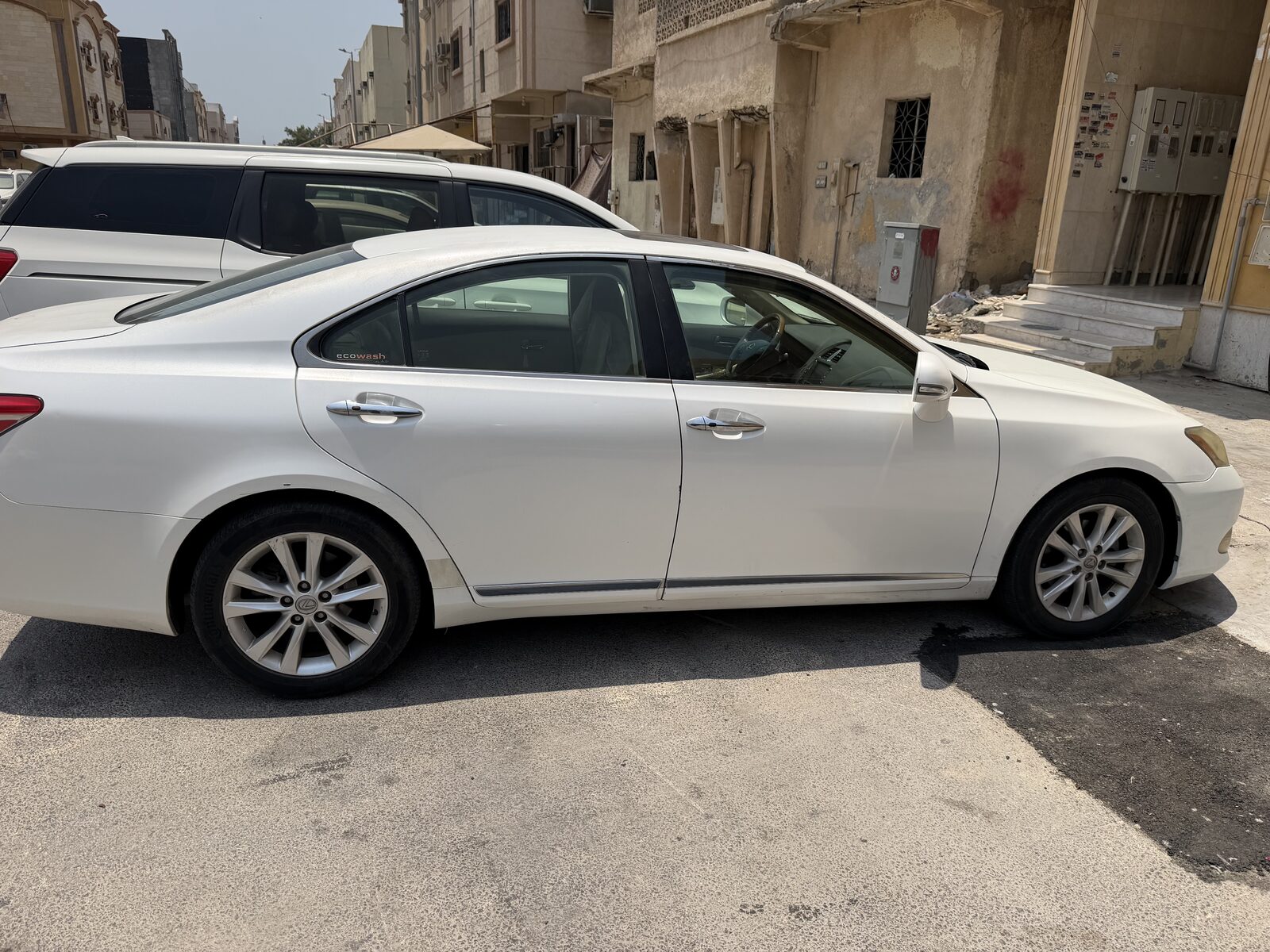 Khobar, Vehicles, Cars & Trucks , SAR 38000,  LEXUS ES350,  2010,  Automatic,  203000 KM,  Lexus  ES350