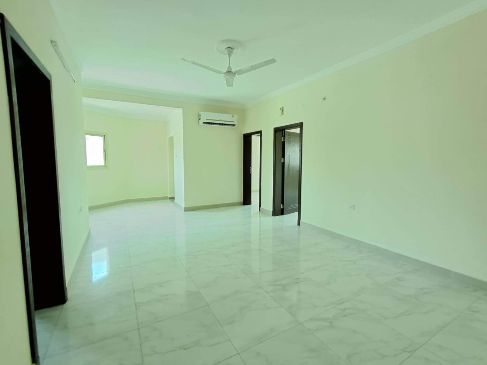 Burhama, Apartments, Flats, Houses & Villas, BHD 230/month,  3 BR,  3 Bedroom Flat In Burhama, Rent 230 Without Ewa