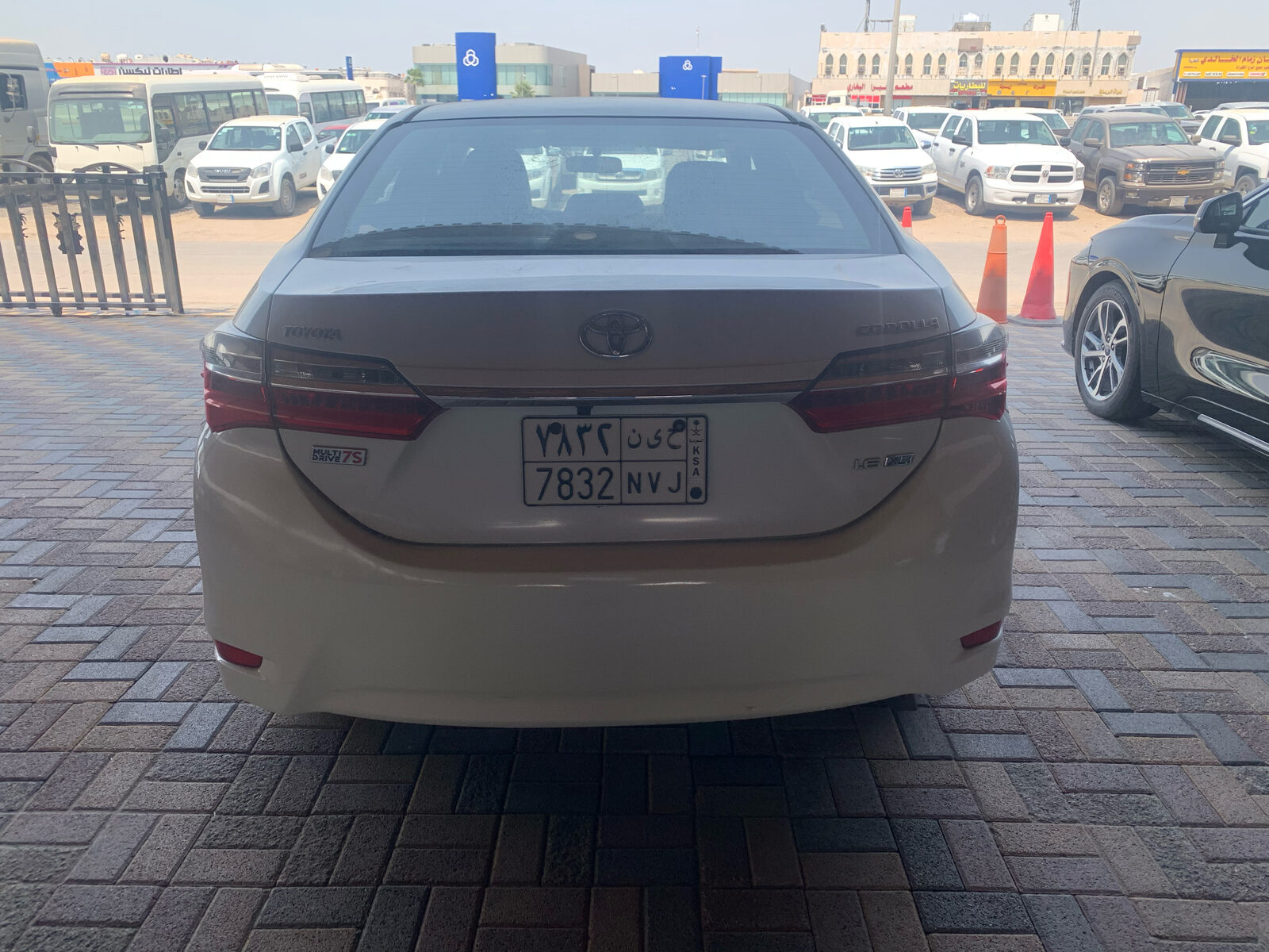 Dammam, Vehicles, Cars & Trucks , SAR 39200,  Toyota Corolla,  2017,  Automatic,  181900 KM,  كرولا متوفرة