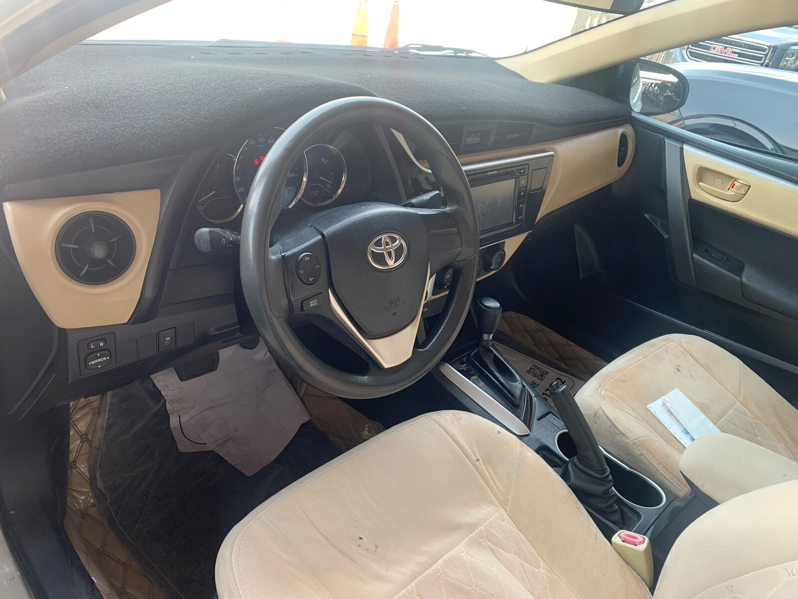 Dammam, Vehicles, Cars & Trucks , SAR 39200,  Toyota Corolla,  2017,  Automatic,  181900 KM,  كرولا متوفرة