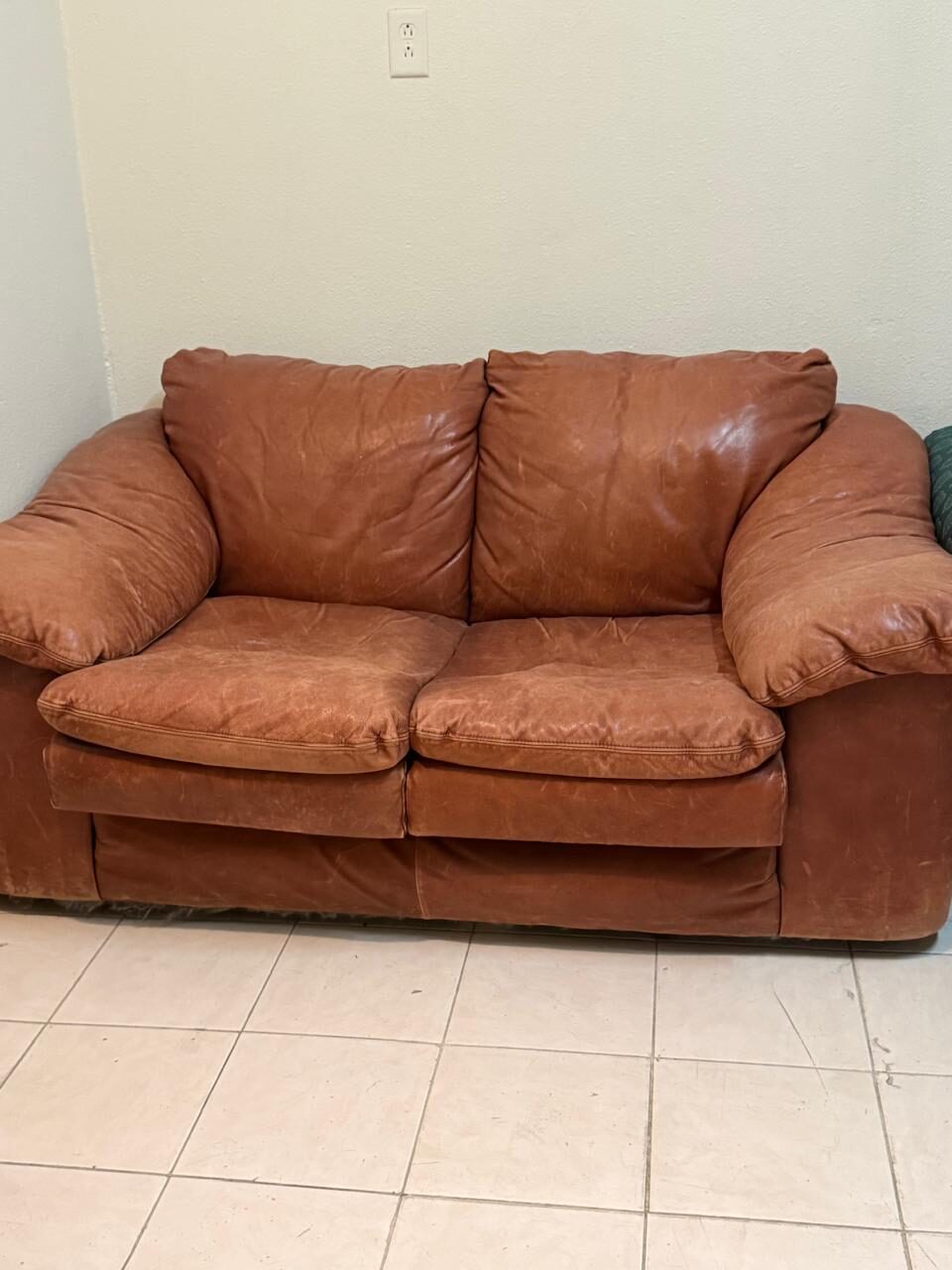 Dammam, Furniture, SAR 600,  Bed, Dining Table With Chair, Leather Sofa,..