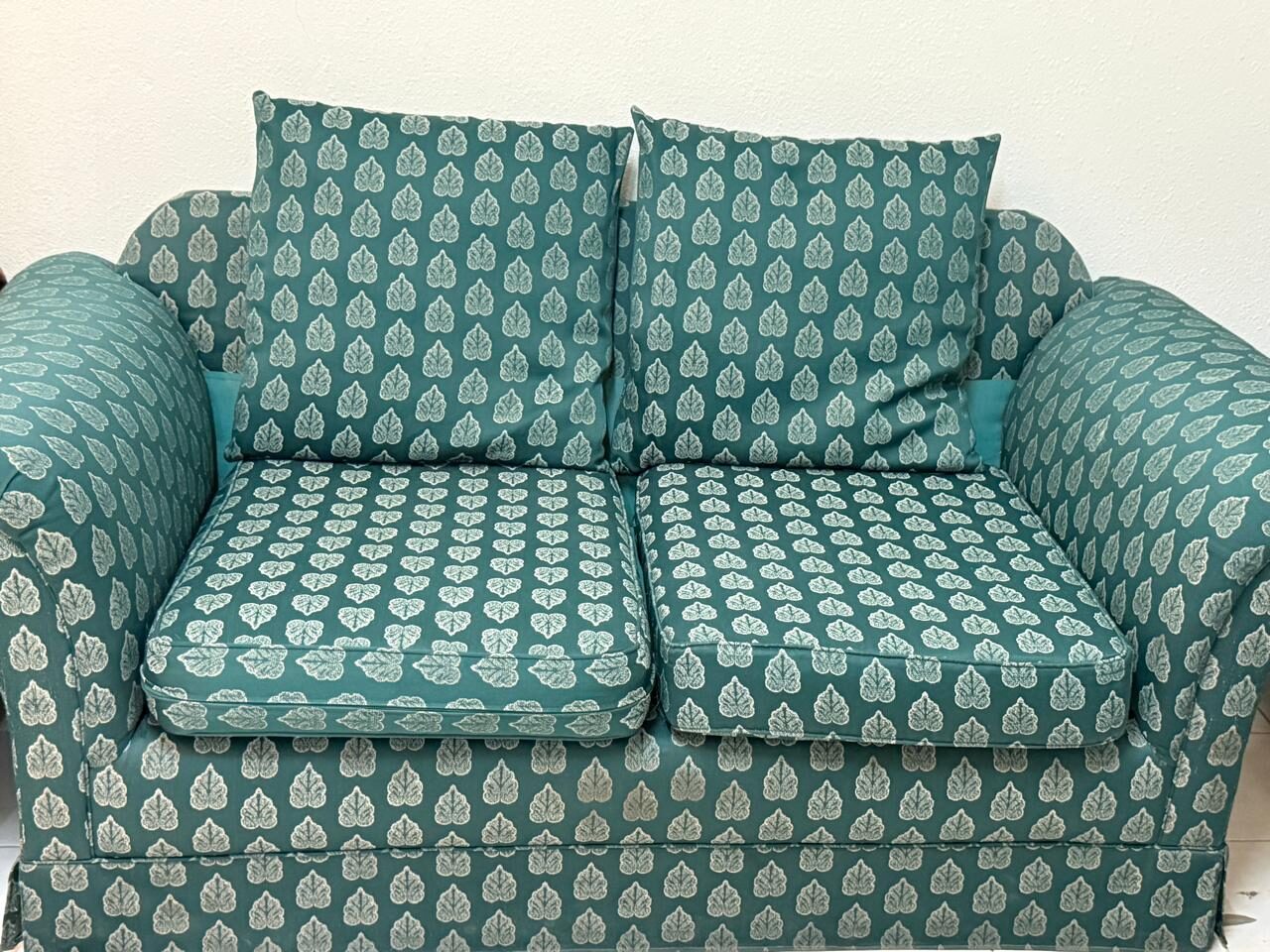 Dammam, Furniture, SAR 600,  Bed, Dining Table With Chair, Leather Sofa,..