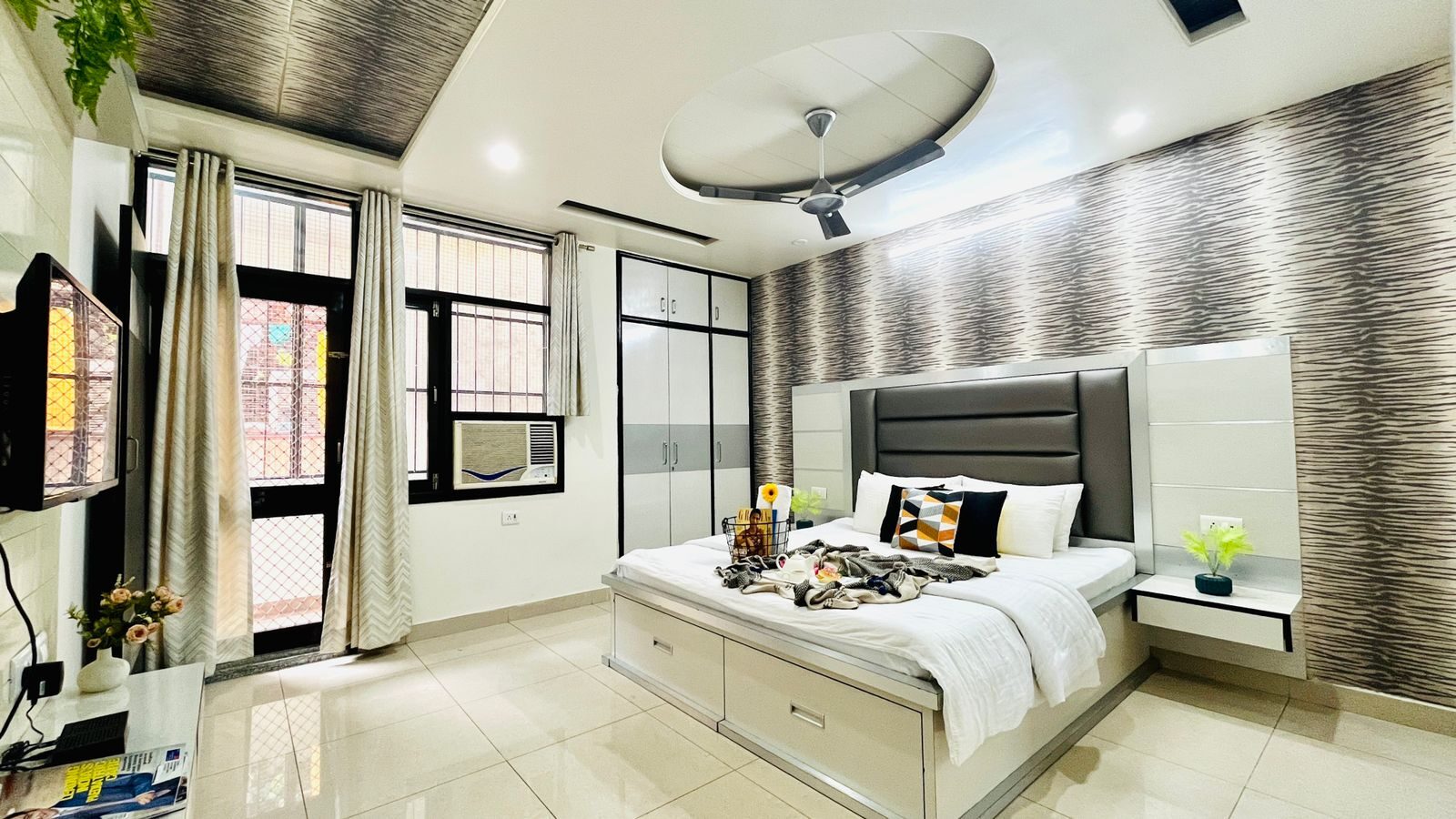 Jaipur, Apartments, Flats, Houses & Villas, INR 9500/day,  Furnished,  3 BR,  2200 Sq. Meter,  Three Bedroom Apartment Jaipur