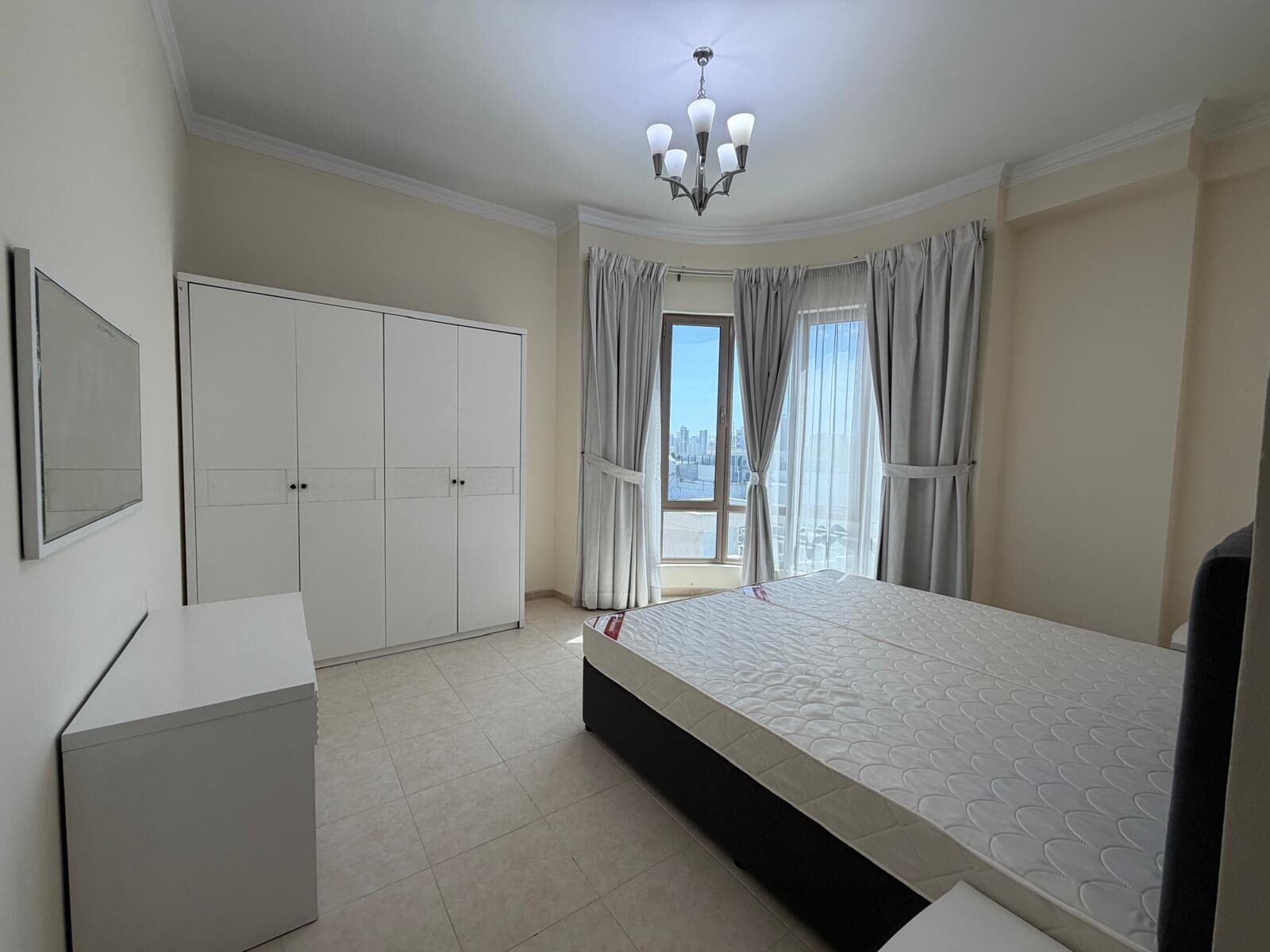 Adliya, Apartments, Flats, Houses & Villas, BHD 400/month,  3 BR,  BEAUTFUL 3 BEDROOM FLAT FOR RENT IN ADLIYA