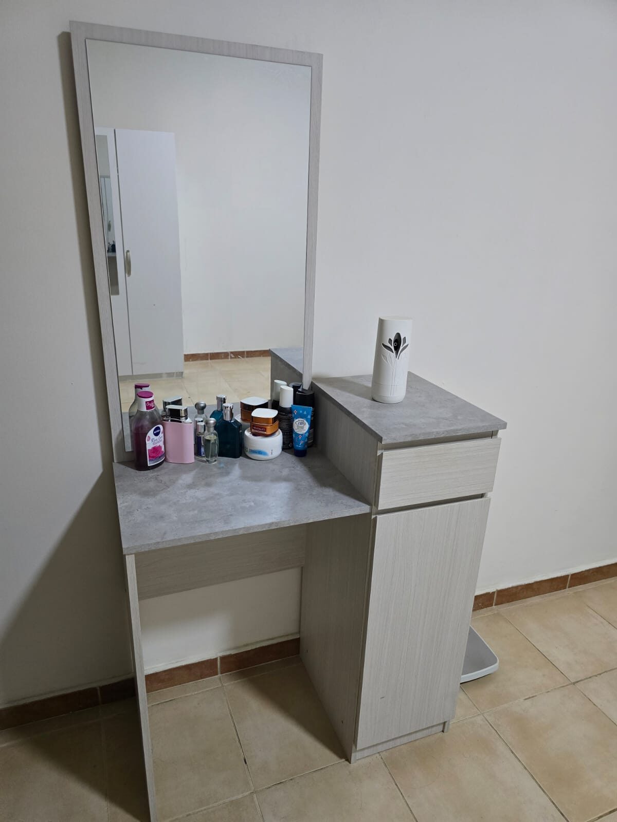 Al Malaz, Apartments, Flats, Houses & Villas, SAR 3000/month,  Furnished,  2 BR,  90 Sq. Meter,  2BHK Family Apartment 36K Annual, Near Wooden Bakery, Behind Othaimi Supermarket