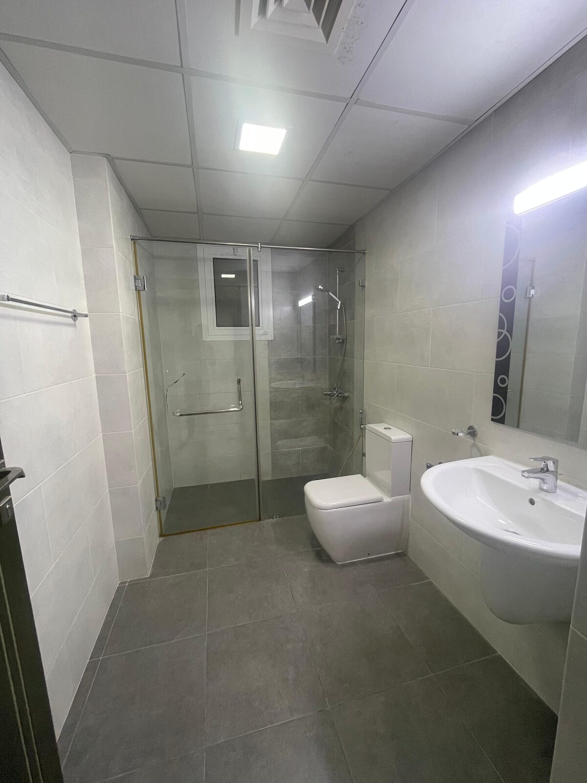 Juffair, Apts/Flats Wanted, BHD 87/month,  2 BR,  Female Bedsoace