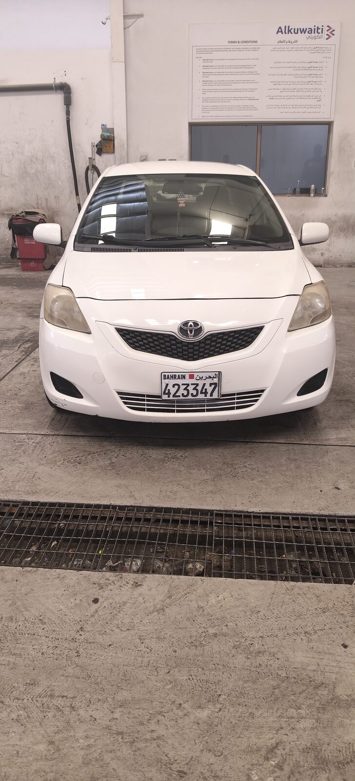 Hidd, Vehicles, Cars & Trucks , BHD 1950,  Toyota Yaris,  2013,  Automatic,  220000 KM,  Expat Leaving Bahrain Car For Sale