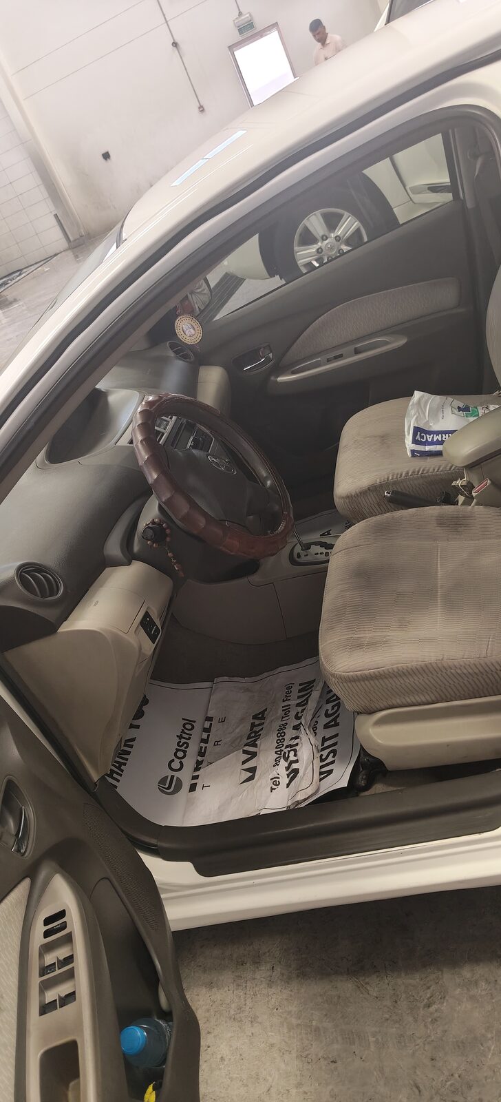 Hidd, Vehicles, Cars & Trucks , BHD 1950,  Toyota Yaris,  2013,  Automatic,  220000 KM,  Expat Leaving Bahrain Car For Sale