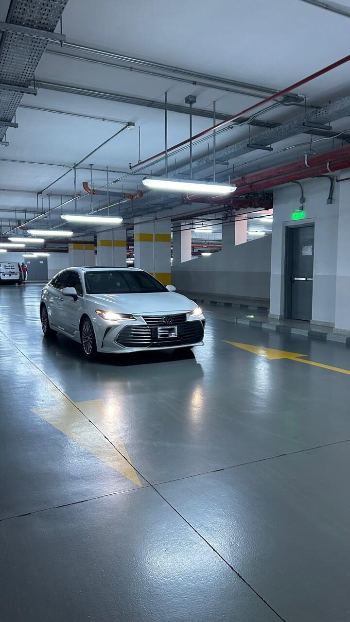 Jeddah, Vehicles, Cars & Trucks , SAR 140000,  Toyota Avalon,  2022,  Automatic,  68000 KM,  140K SAR   &ndash; Premium/Full Option