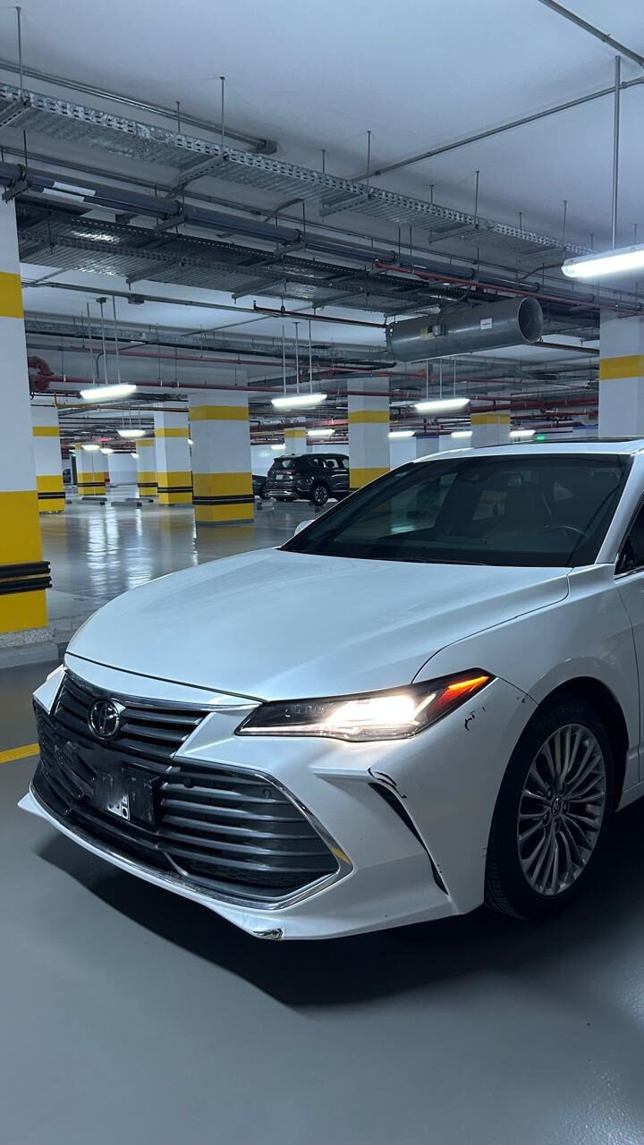 Jeddah, Vehicles, Cars & Trucks , SAR 140000,  Toyota Avalon,  2022,  Automatic,  68000 KM,  140K SAR   &ndash; Premium/Full Option