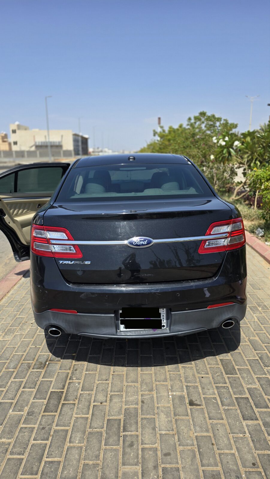 Rabigh, Vehicles, Cars & Trucks , SAR 30000,  Ford Taurus Se,  2014,  Automatic,  290000 KM,