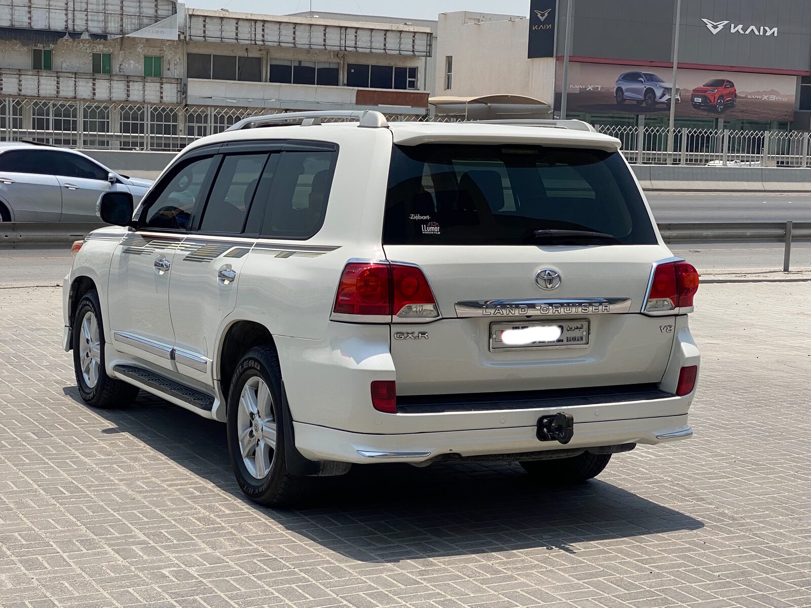 Manama, Vehicles, Cars & Trucks , BHD 8600,  Toyota Land Cruiser GX-R,  2012,  Automatic,  234850 KM,    (White)