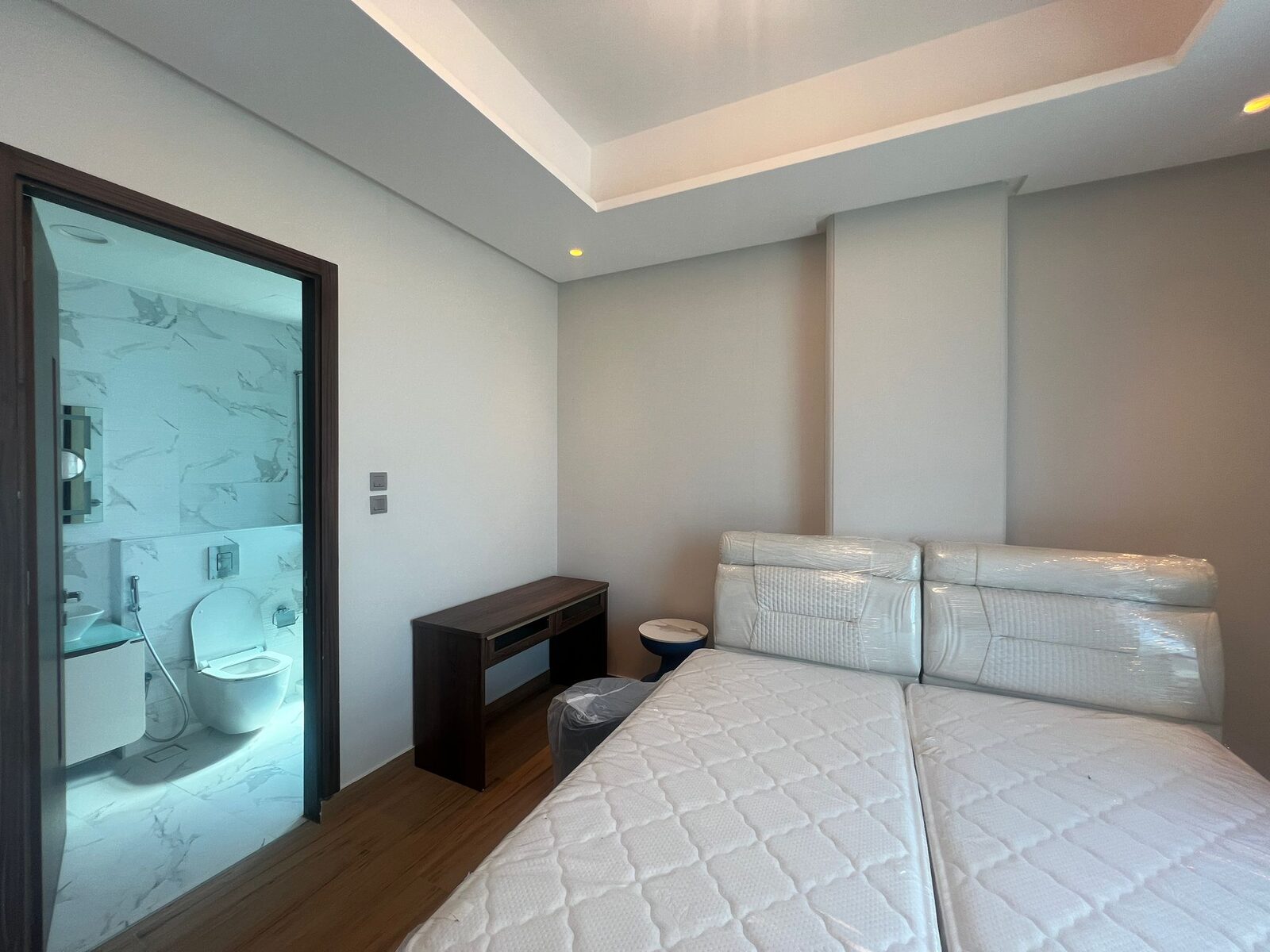 Sanabis, Apartments, Flats, Houses & Villas, BHD 690/month,  Furnished,  3 BR,  Villa-Type Apartment For Rent In Sanabis
