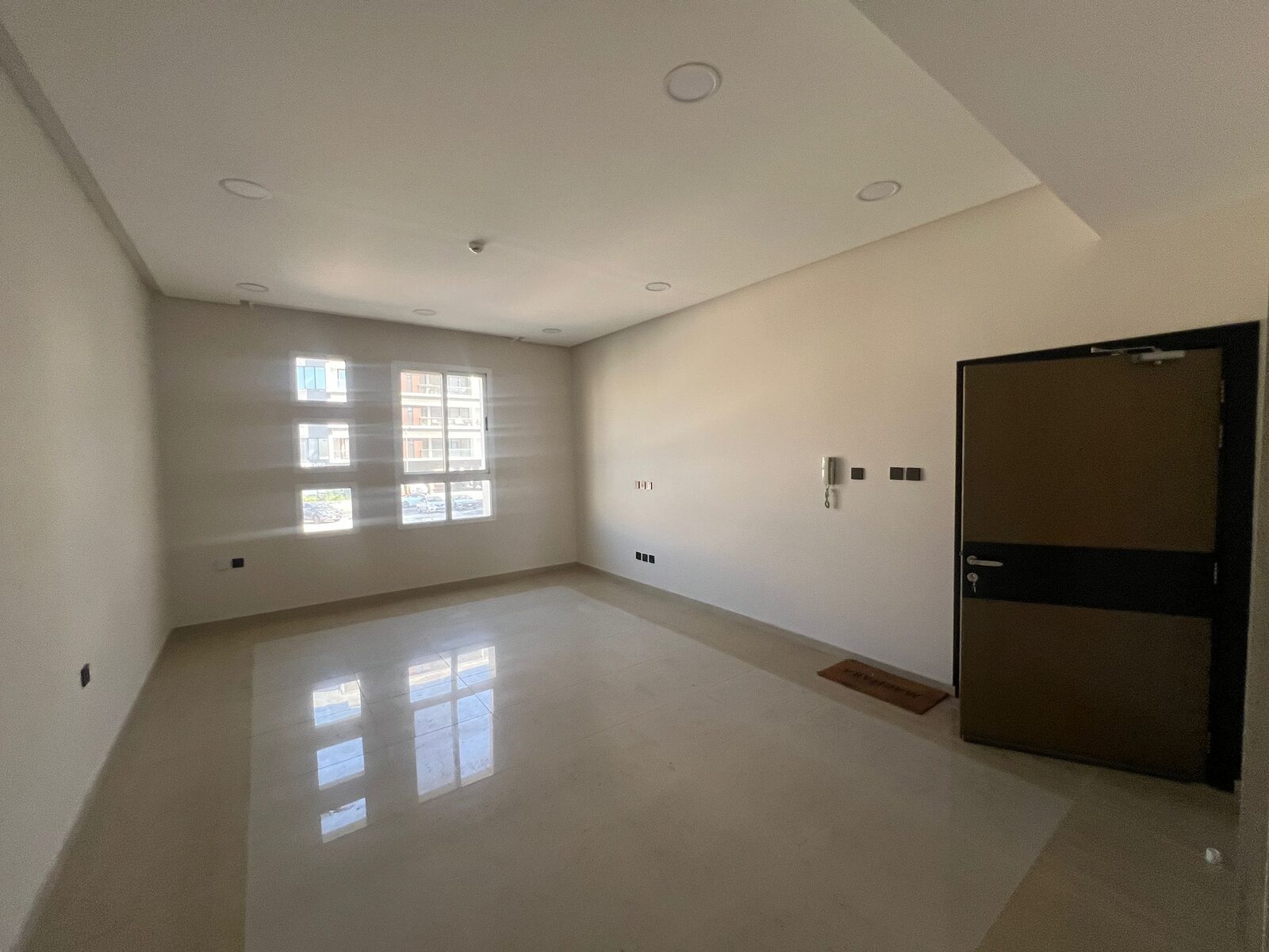 Janabiya, Apartments, Flats, Houses & Villas, BHD 350/month,  3 BR,  Spacious Semi-Furnished 3BR Apartment For Rent In Janabiyah