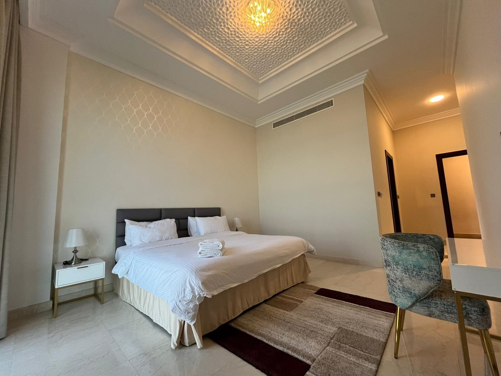 Manama, Apartments, Flats, Houses & Villas, BHD 2750/month,  Furnished,  5 BR,  Ultra-Luxury Sky Villa For Rent Or Sale In Reef Island
