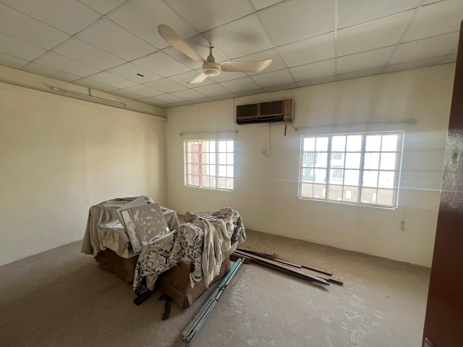 Manama, Apartments, Flats, Houses & Villas, BHD 350/month,  Furnished,  5 BR,  Flat For Rent In Gufool | Close To Manama | Family Home