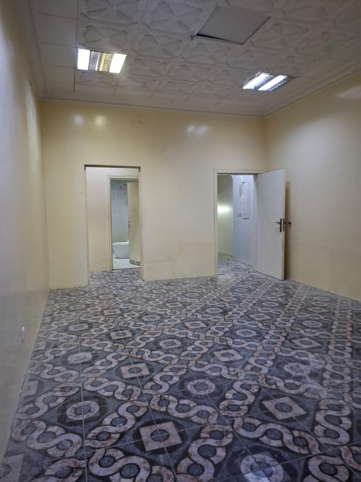 Riyadh, Apartments, Flats, Houses & Villas, SAR 120000/year,  6 BR,  Complete Family 17 Rooms Villa Available In Ulaysha Behind New Upcoming Lulu Market