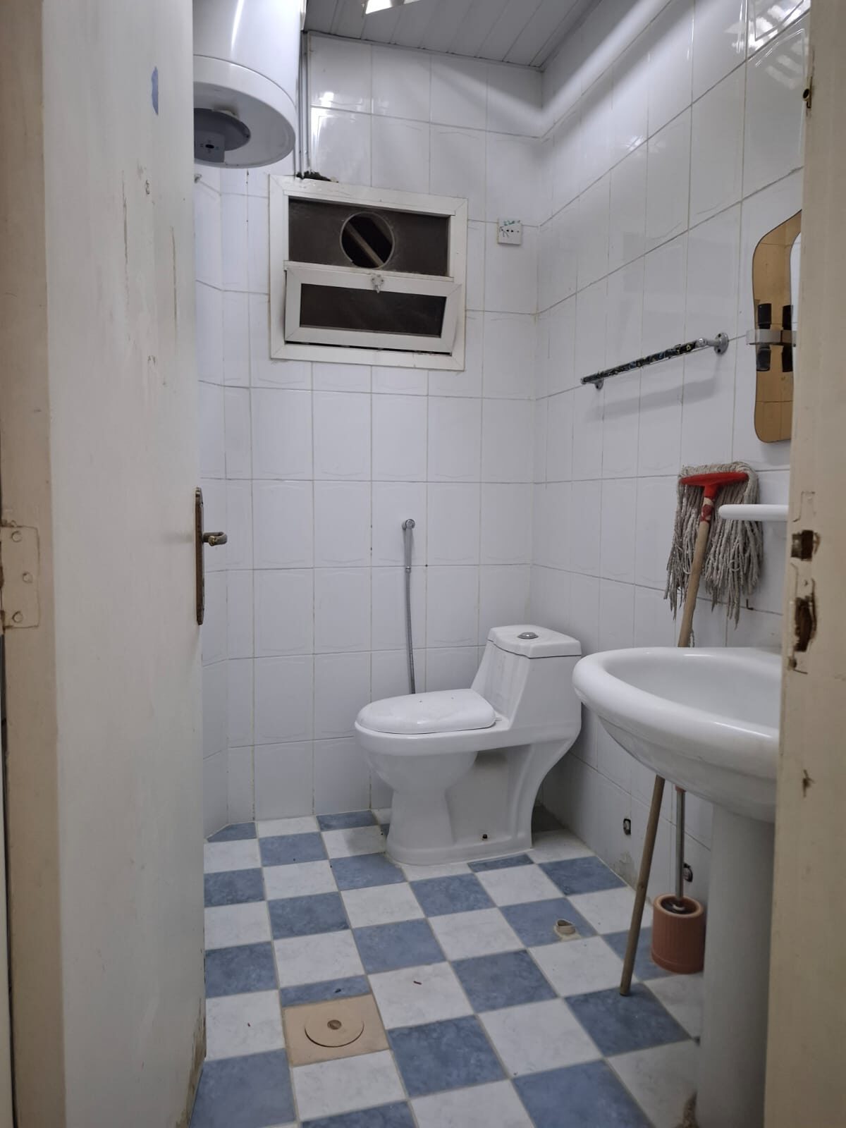Riyadh, Apartments, Flats, Houses & Villas, SAR 120000/year,  6 BR,  Complete Family 17 Rooms Villa Available In Ulaysha Behind New Upcoming Lulu Market
