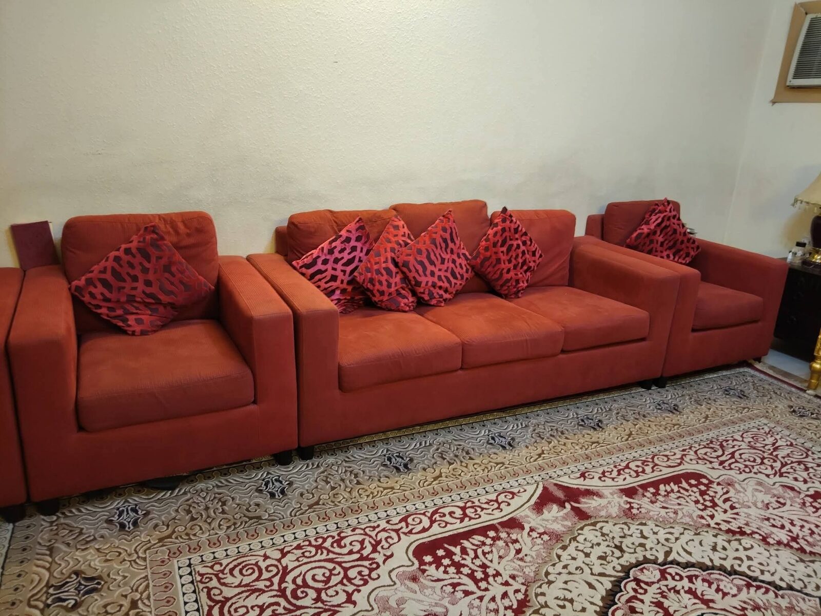 Al Jaradiyah, Furniture, SAR 1100,  American Elegant Sofa Excellent In Condition For Sale