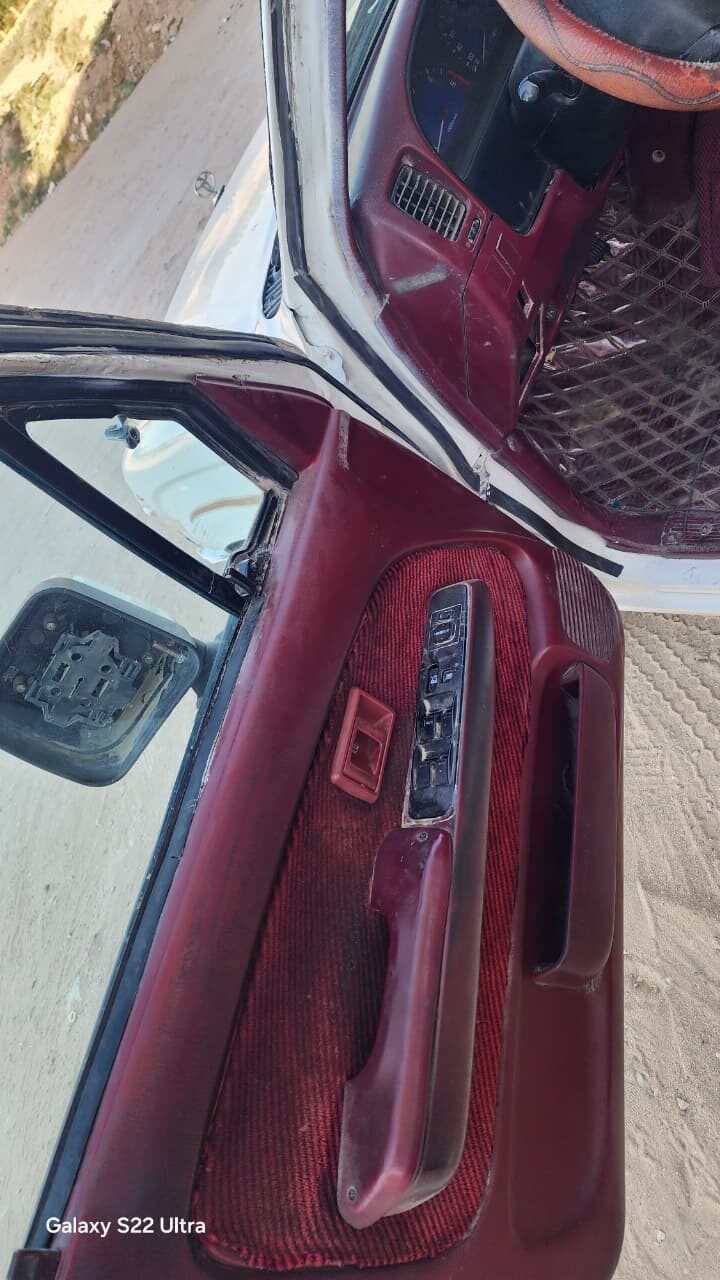 Riyadh, Vehicles, Cars & Trucks , SAR 24000,  Toyota Hilux,  2003,  Manual,  300000 KM,    Desiel