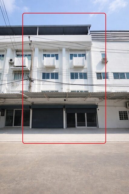 Bangkok, Villas, THB 41999,  32 Sq. Feet,  BTS Ratchayothin, Soi Phahonyothin 31-39, 32 Sq M. Commercial Building For Rent, 4