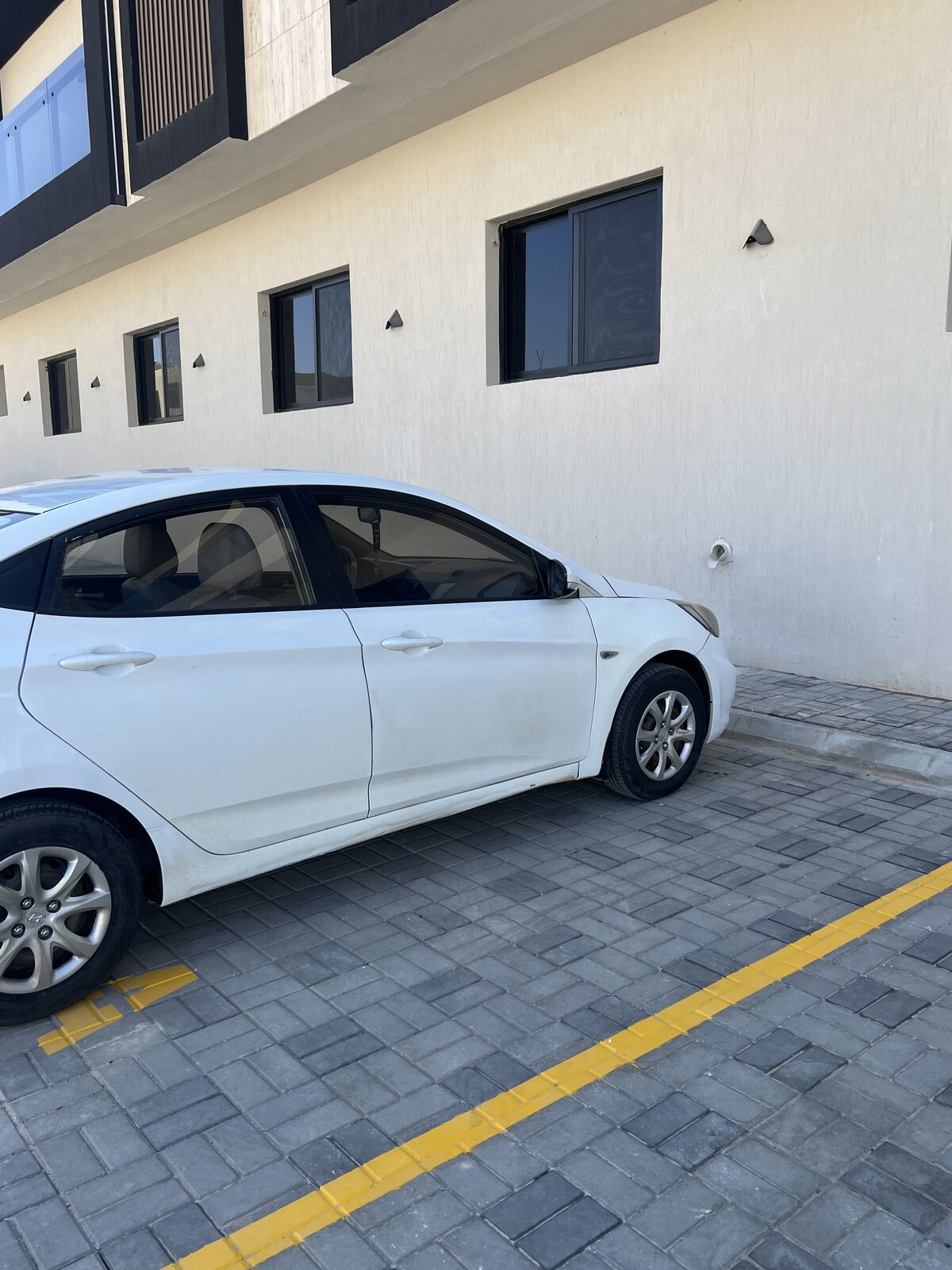 Riyadh, Vehicles, Cars & Trucks , SAR 18500,  Hyundai Accent,  2015,  Automatic,  296000 KM,    Model For Sale