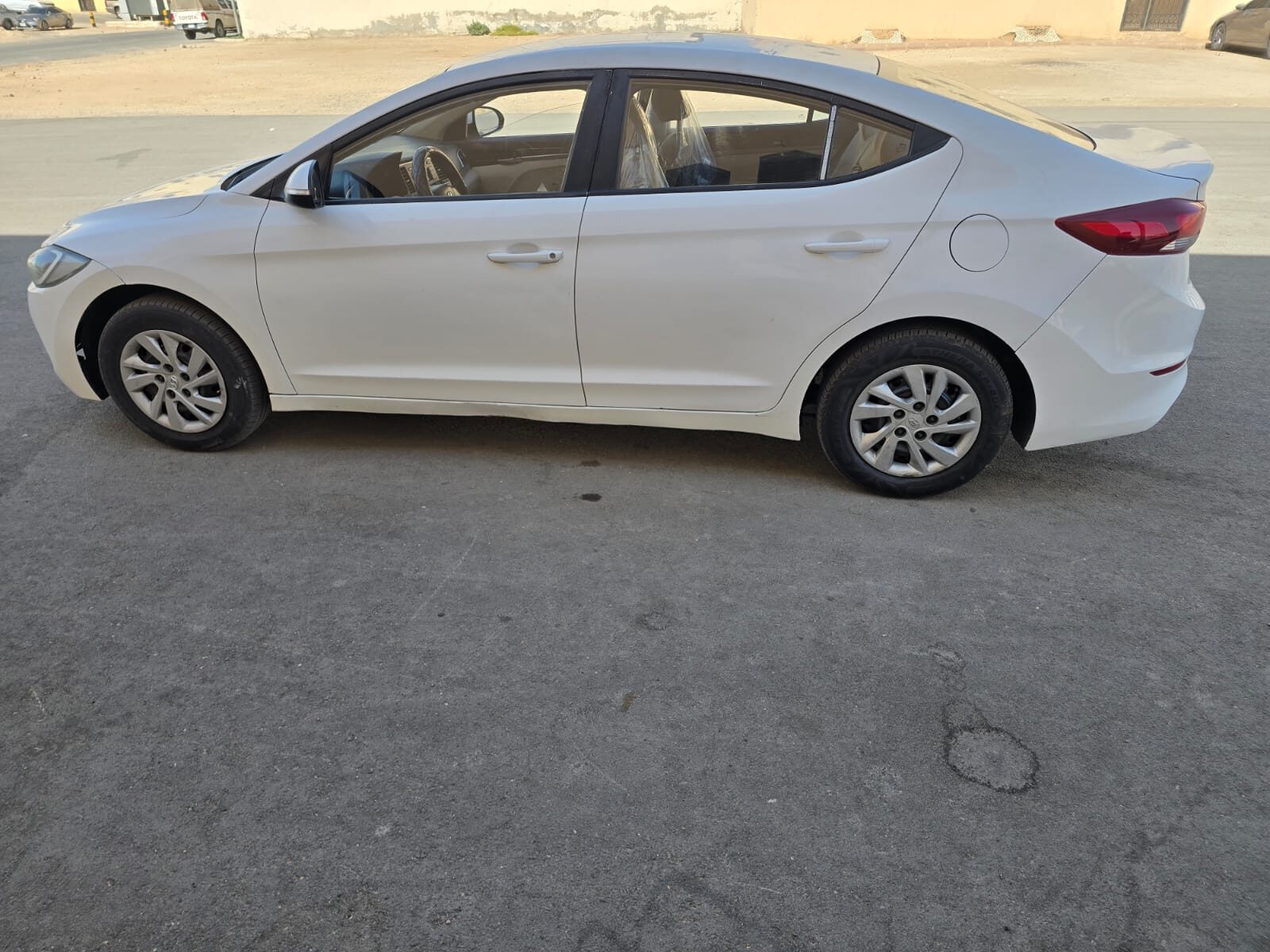 Riyadh, Vehicles, Cars & Trucks , SAR 301792,  Hyundai Elantra SE 2.0,  2016,  Automatic,  301792 KM,  Hyundai Elantra - Neat And Clean