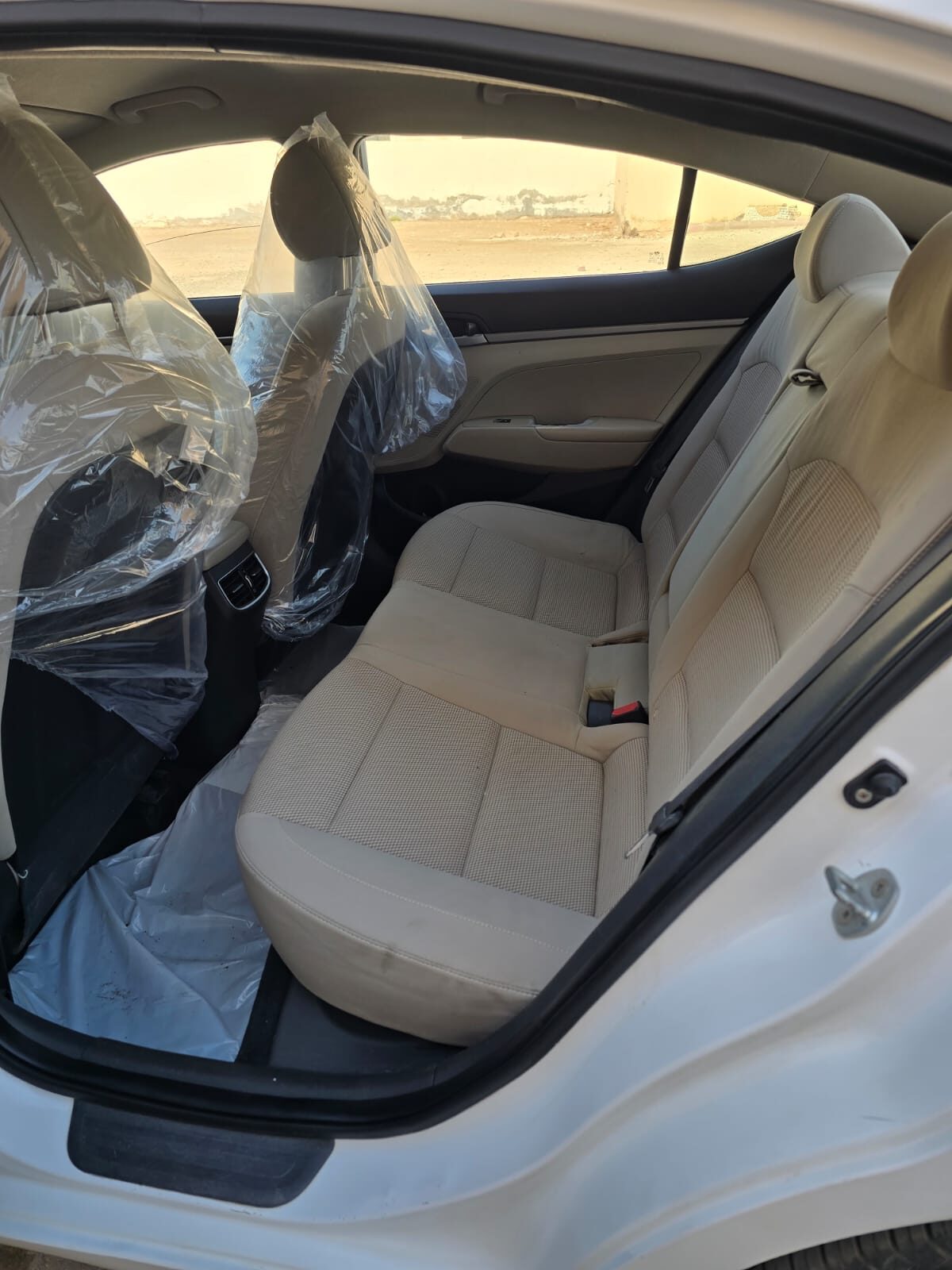 Riyadh, Vehicles, Cars & Trucks , SAR 301792,  Hyundai Elantra SE 2.0,  2016,  Automatic,  301792 KM,  Hyundai Elantra - Neat And Clean