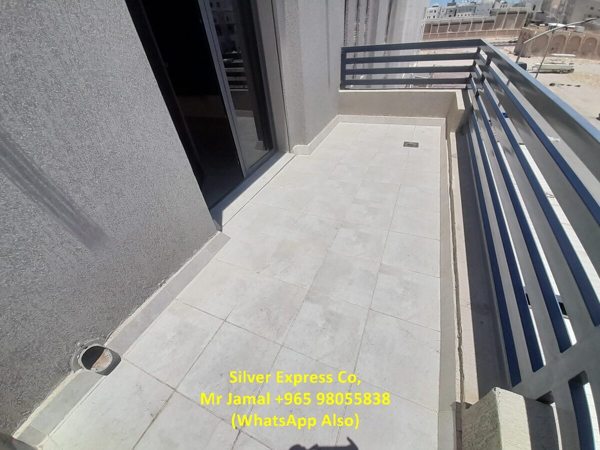 Funaitees, Apartments, Flats, Houses & Villas, KWD 900/month,  4 BR,  300 Sq. Meter,  4 Bedroom Private Villa Floor For Rent In Finatees.