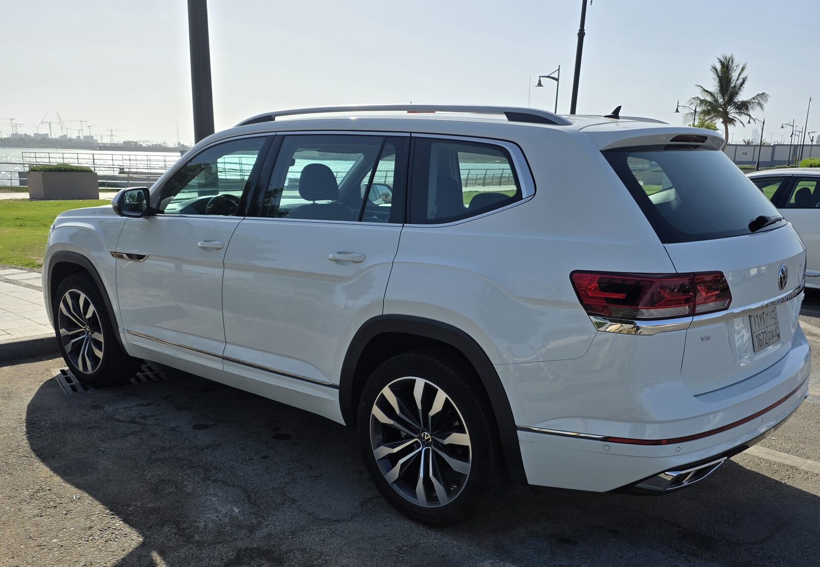 Al Hamra, Vehicles, Cars & Trucks , SAR 150000,  Volkswagen T5,  2022,  Automatic,  119000 KM,  Volkswagen Teramont V6 4 Motion RLine
