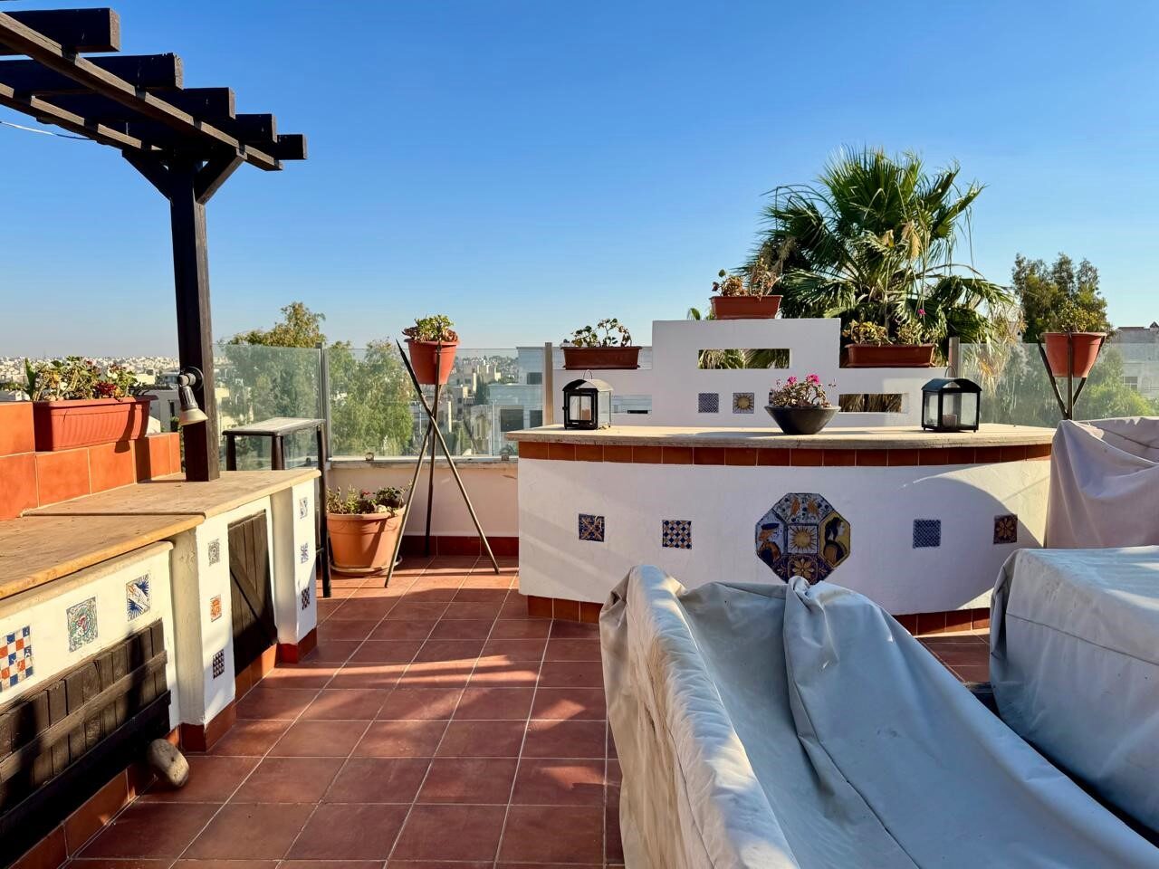 Abdoun, Apartments, Flats, Houses & Villas, JOD 33000/year,  Furnished,  3 BR,  250 Sq. Meter,  Duplex Rooftop For Rent In Abdoun