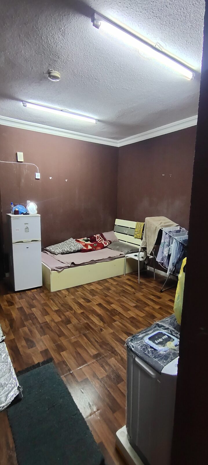 Saudi Arabia, Housing Exchanges, SAR 1000/month,  1 BR,  1 Bedroom Furnished Flat For Rent - Executive Bachelor