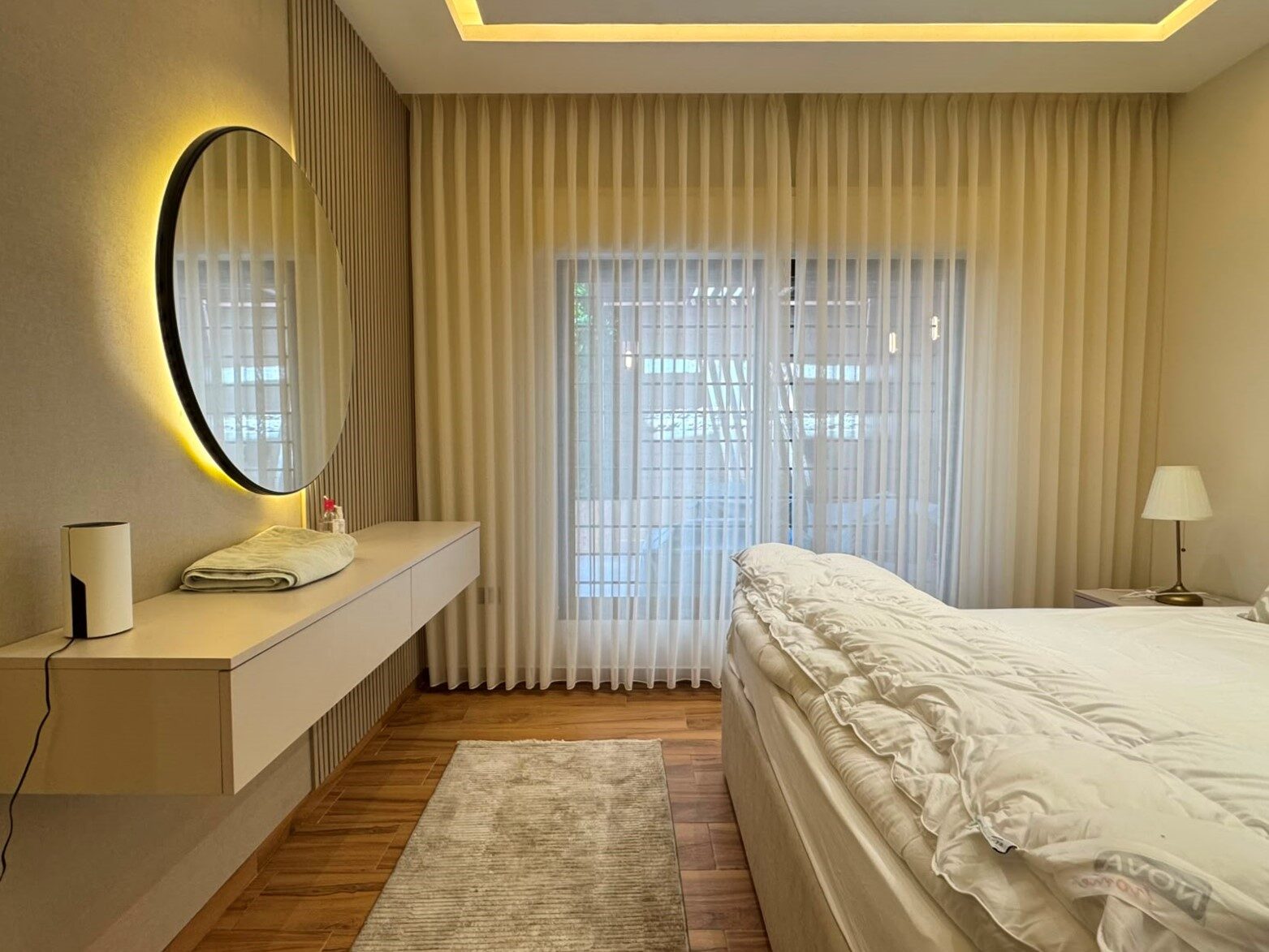 Abdoun, Apartments, Flats, Houses & Villas, JOD 16000/year,  Furnished,  2 BR,  120 Sq. Meter,  Furnished Ground Floor For Rent In Abdoun