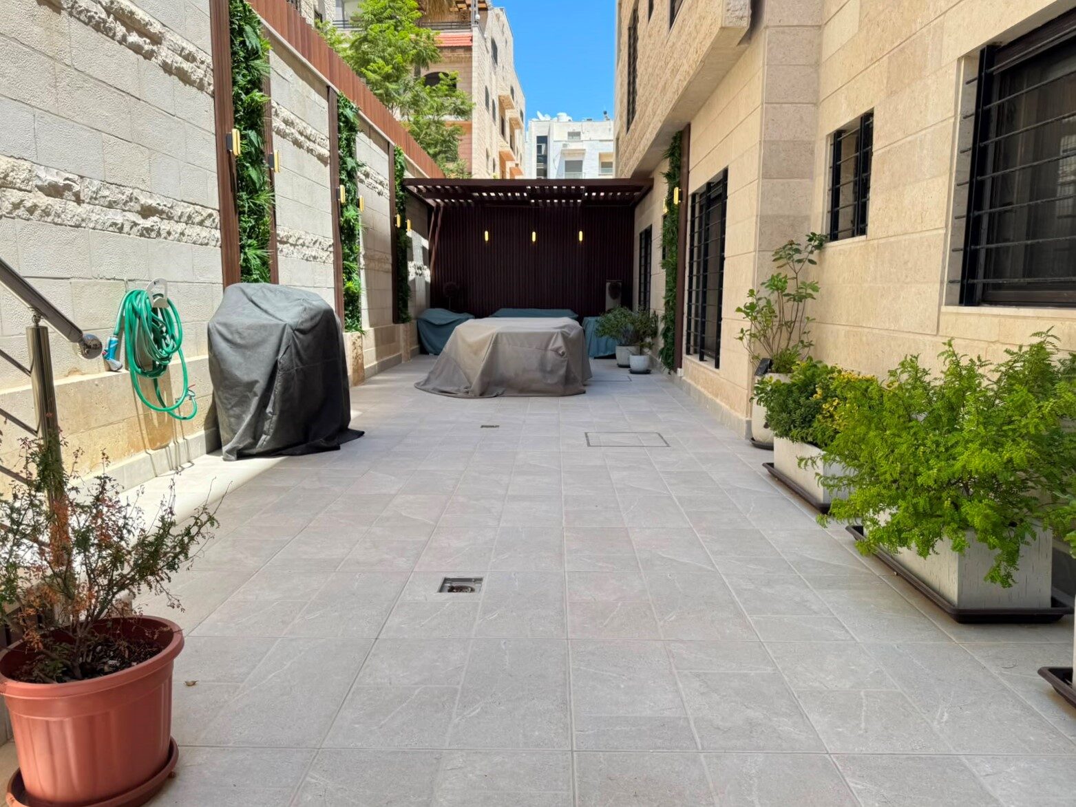 Abdoun, Apartments, Flats, Houses & Villas, JOD 16000/year,  Furnished,  2 BR,  120 Sq. Meter,  Furnished Ground Floor For Rent In Abdoun