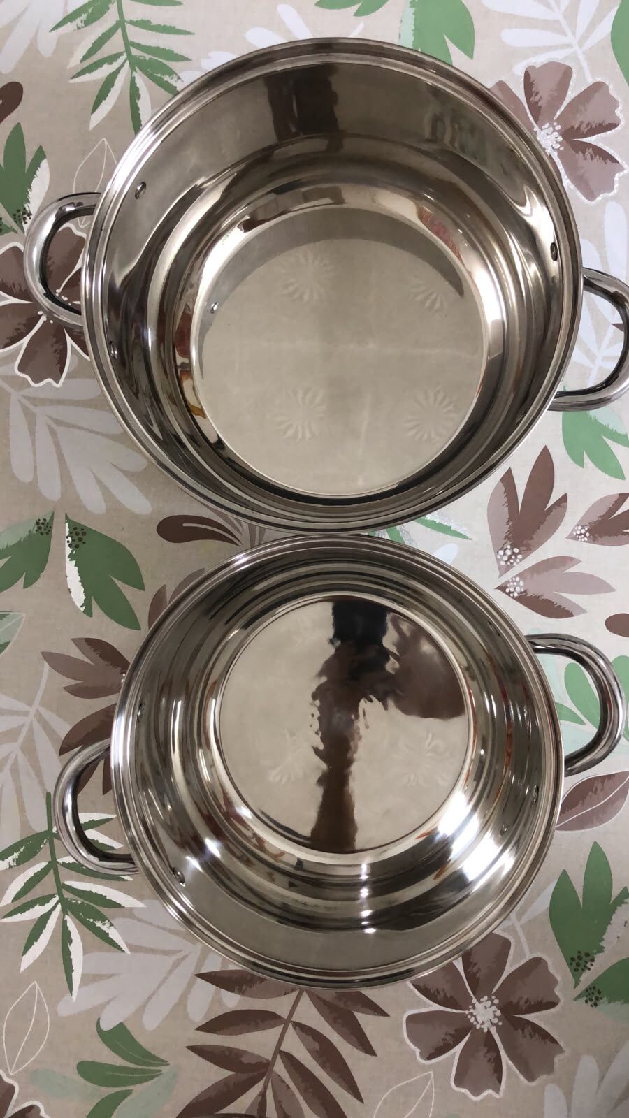 Riyadh, Household Items, SAR 50,  Stainless Steel Cooking Vessels, Pots (two; New)