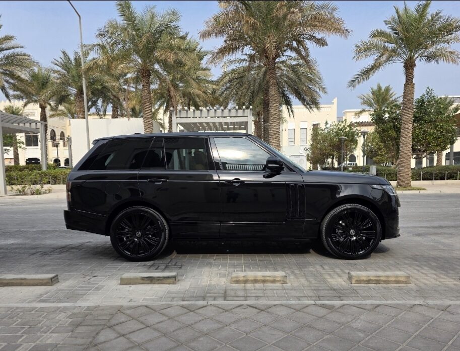 Saar, Vehicles, Cars & Trucks , BHD 18900,  Rover Range Rover,  2018,  Automatic,  83000 KM,  RANGE ROVER VOGUE SVO