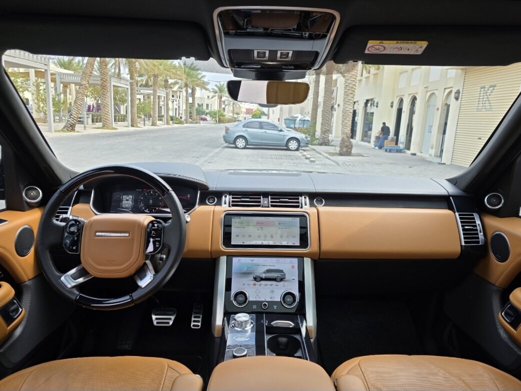 Saar, Vehicles, Cars & Trucks , BHD 18900,  Rover Range Rover,  2018,  Automatic,  83000 KM,  RANGE ROVER VOGUE SVO