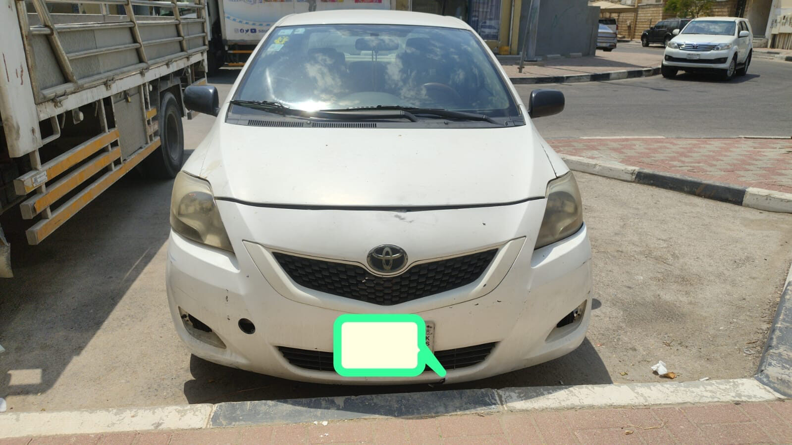 Dammam, Vehicles, Cars & Trucks , SAR 17,  Toyota Yaris,  2011,  Automatic,  445000 KM,  Yaris
