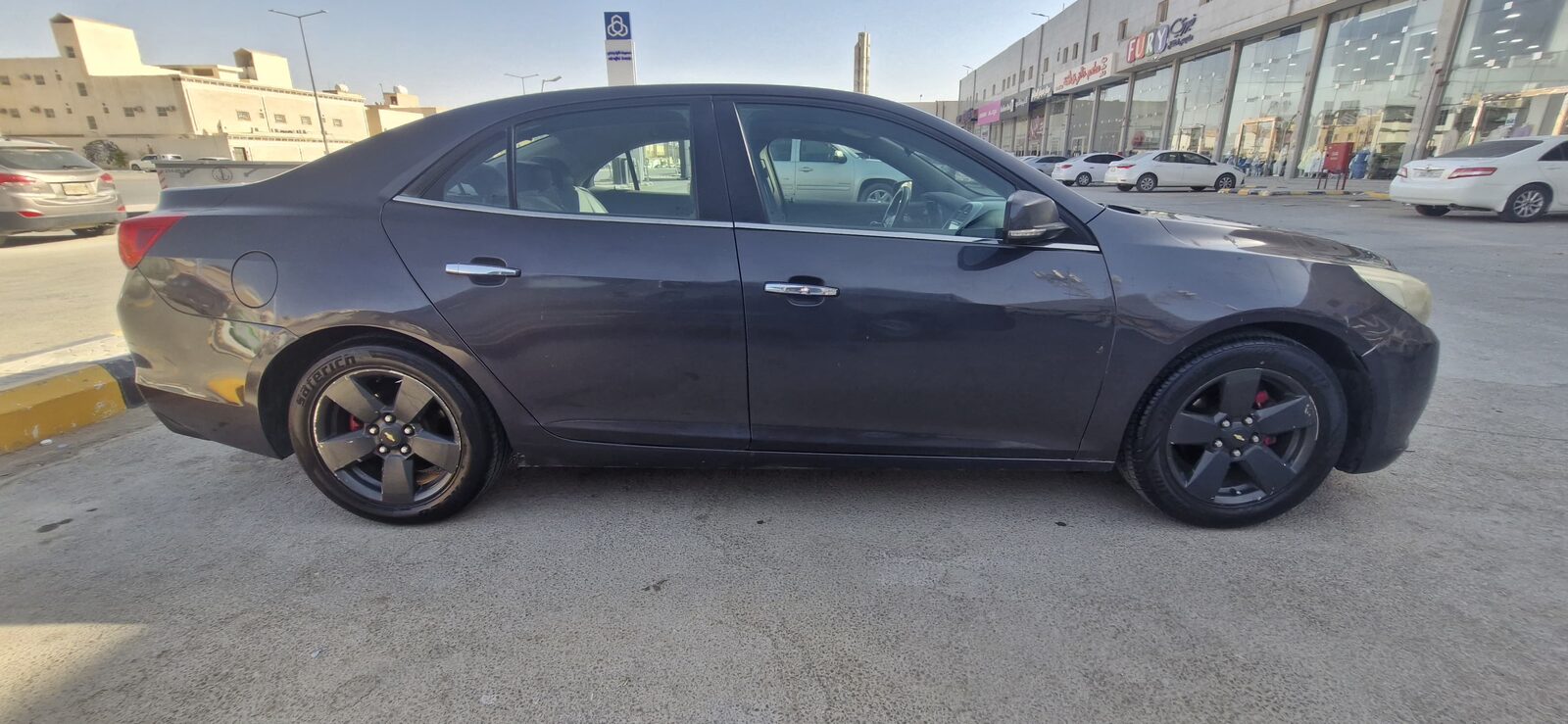Riyadh, Vehicles, Cars & Trucks , SAR 15000,  Chevrolet Malibu,  2013,  Automatic,  381000 KM,  النظيم شارع الندوه(al Nazeem Al Nadwa Street)