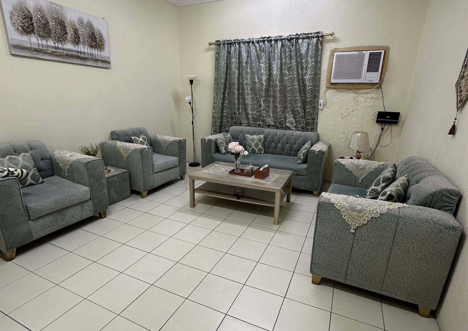 Jeddah, Furniture, SAR 1100,  Sofa Set For Sale