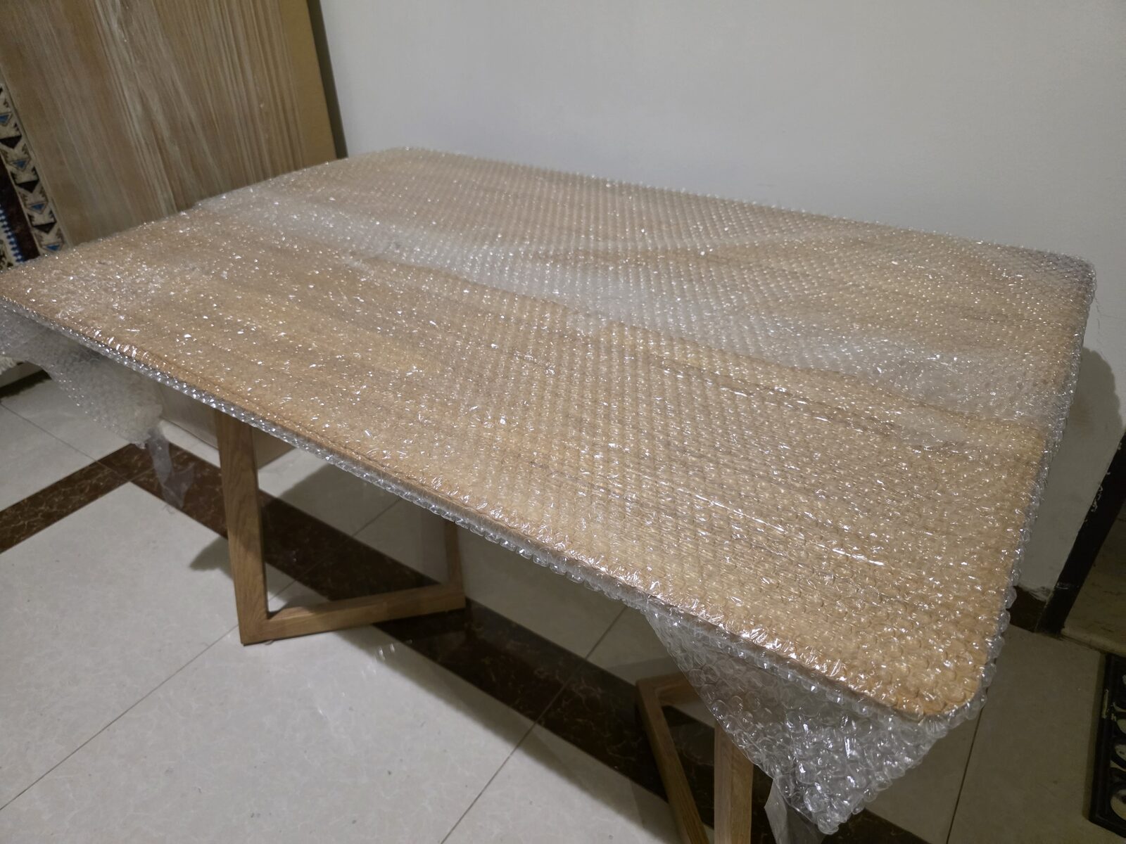 Riyadh, Furniture, SAR 400,  Solid Wood Desk Table