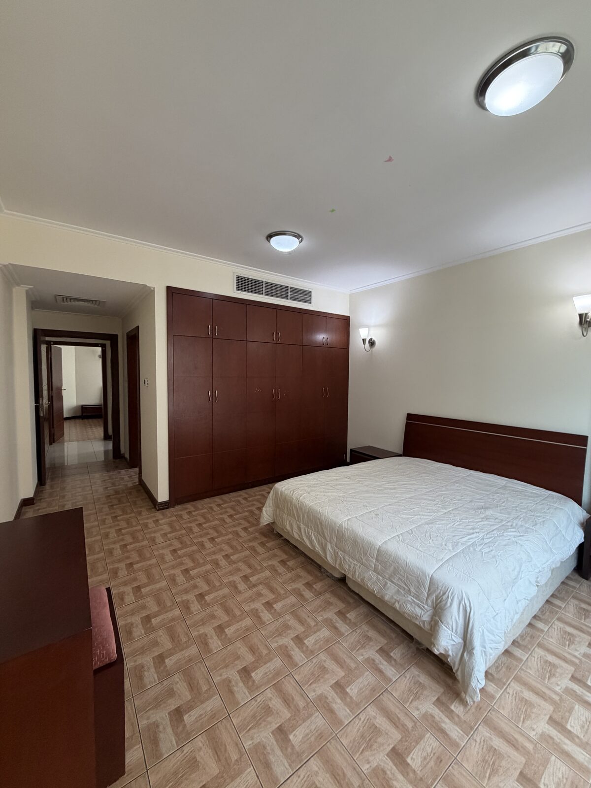 Juffair, Apartments, Flats, Houses & Villas, BHD 350/month,  2 BR,  2 Bedroom Full Furnished Apartment For Rent
