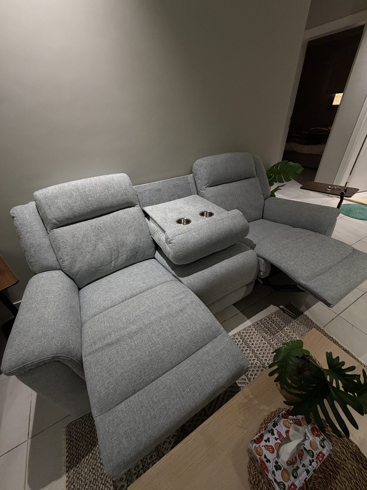 Jeddah, Furniture, SAR 2000,  Brand-New Blue Recliner Sofa &ndash; 3 Seater